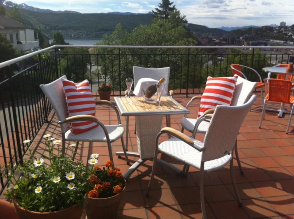 Breidablikk Guesthouse Narvik Luaran gambar